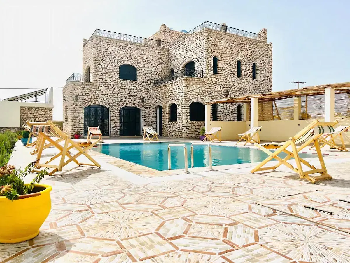 אסאוירה Unique Villa Castle With Pool